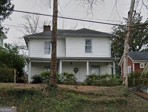 Building Photo - 102 E 5th Ave