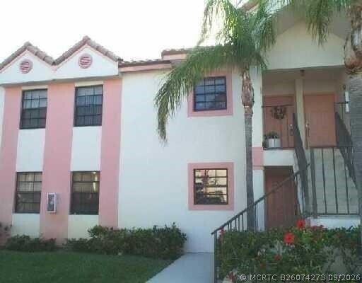 Building Photo - 301 Norwood Terrace