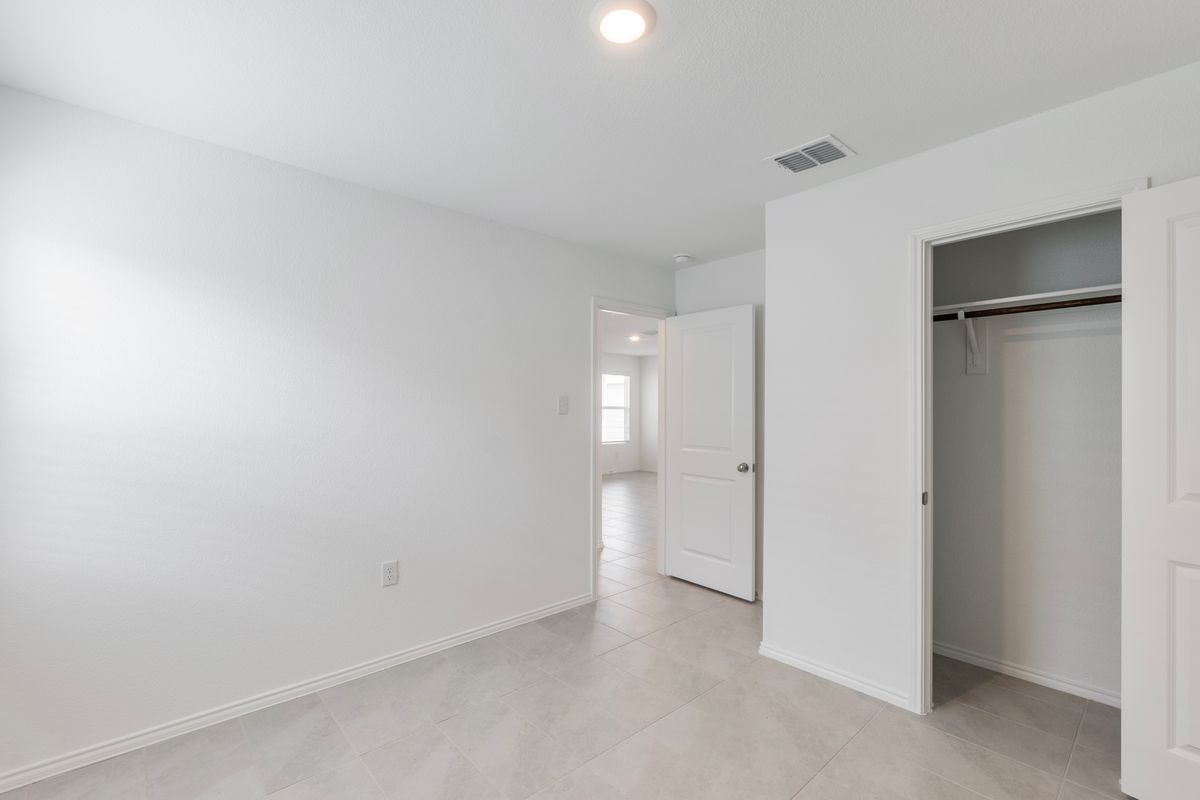Building Photo - 7769 Ruellia Rd