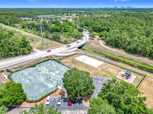 Building Photo - 5506 Metrowest Blvd