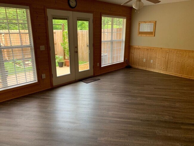 Building Photo - Dunwoody Townhomes, Enterprise, AL