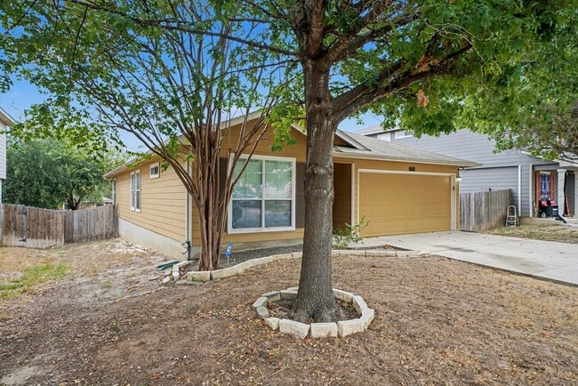Building Photo - Move-in Ready 3-Bedroom Home Near Lackland...
