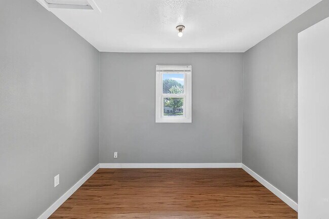 Building Photo - 3 Bedroom, 1 Bathroom Home in Caldwell