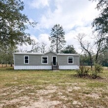 Building Photo - 932 SE 40th Pl