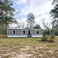 Building Photo - 932 SE 40th Pl