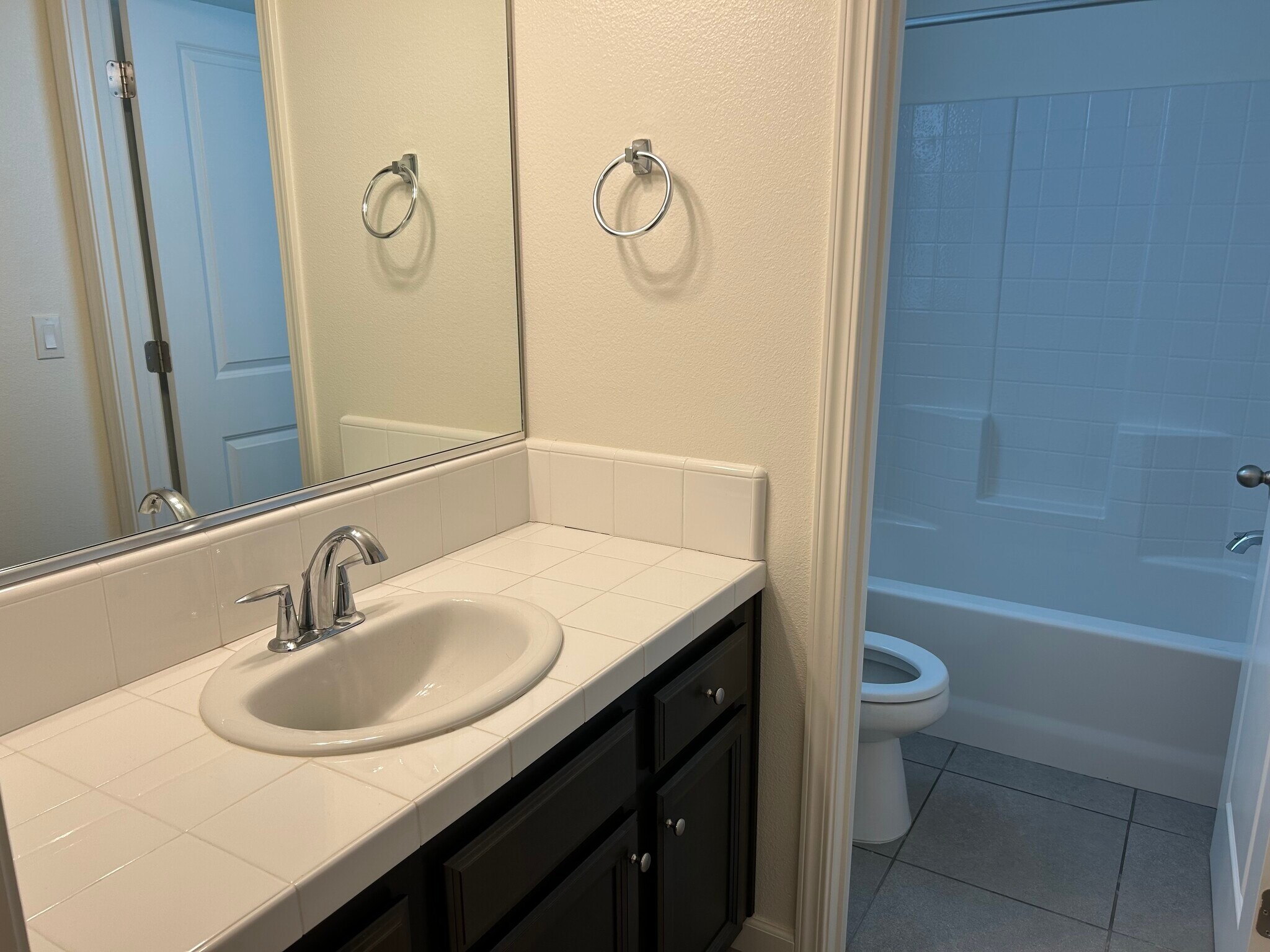 Building Photo - 6369 N Santa Lucia Way