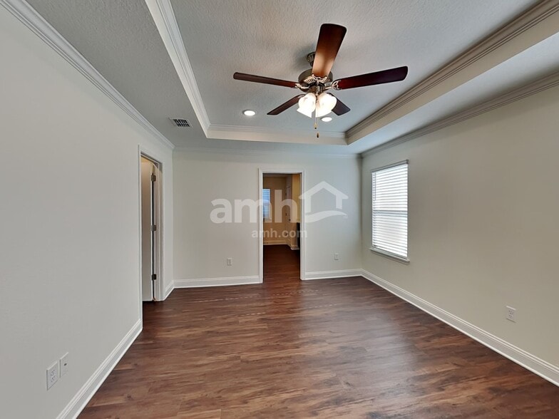 Building Photo - 179 Elcano Ln