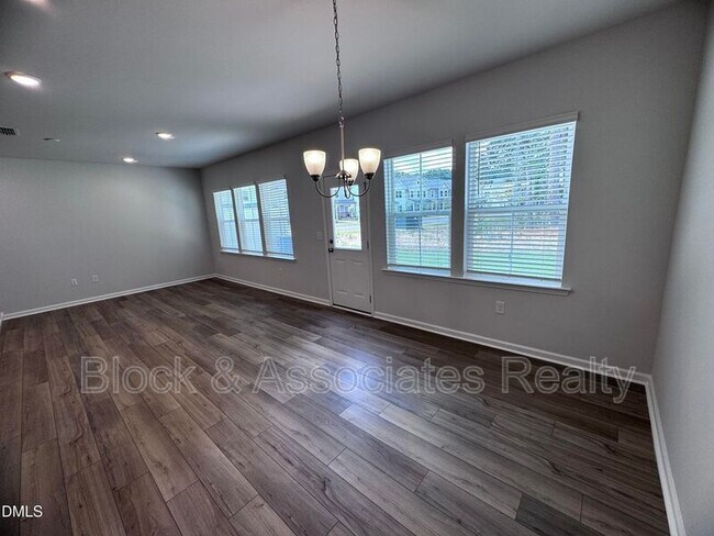 Building Photo - 203 Broomside Ave