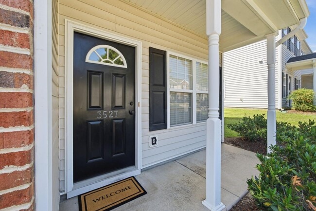 Building Photo - 3527 Londonville Ln