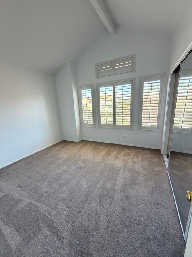 Building Photo - 608 Allegro Ct
