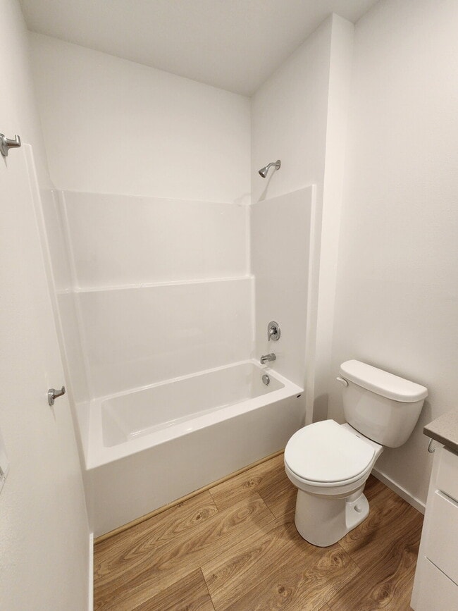 Building Photo - Brand New 3BR, 2BTH In Post Falls