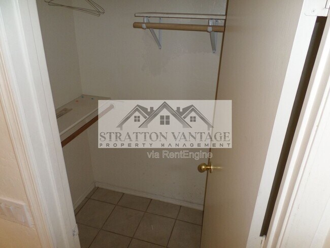 Building Photo - 7182 W Stella Ave