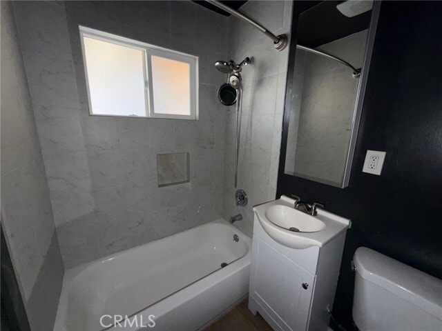 Building Photo - 814 E Erna Ave