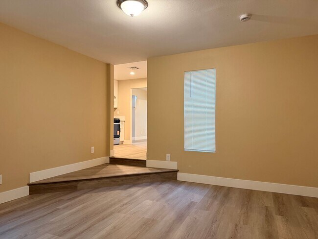 Building Photo - Charming 3-bedroom, 2-bathroom home located in the city of San Bernardino, CA.