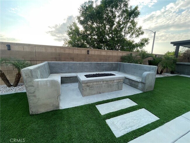 Building Photo - 34791 Heritage Oaks Ct