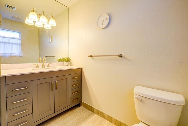 Building Photo - 3024 Rose St