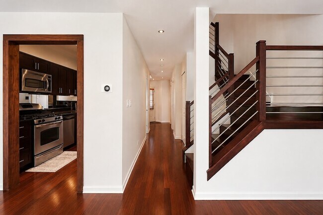 Building Photo - 1347 Winfield Way