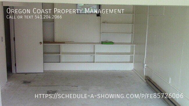 Building Photo - 616 NW Lee St