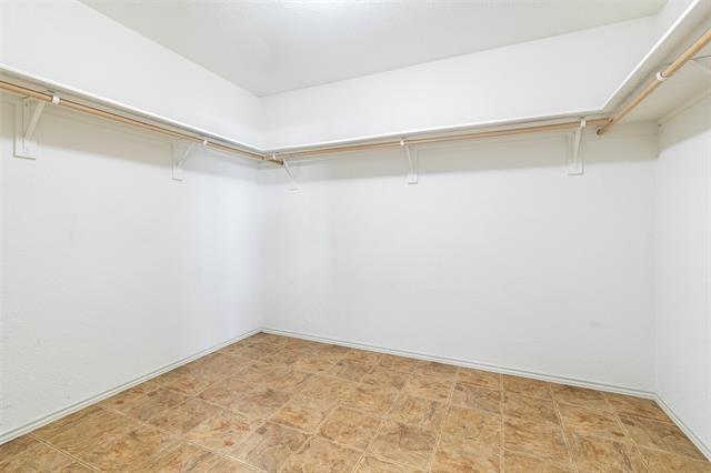 Building Photo - 8028 Sartain Dr