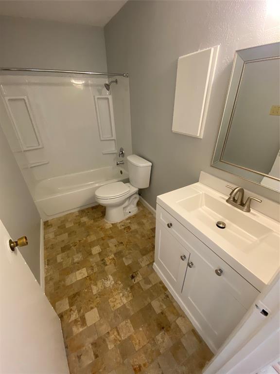 Building Photo - 2402 Dove Springs Dr