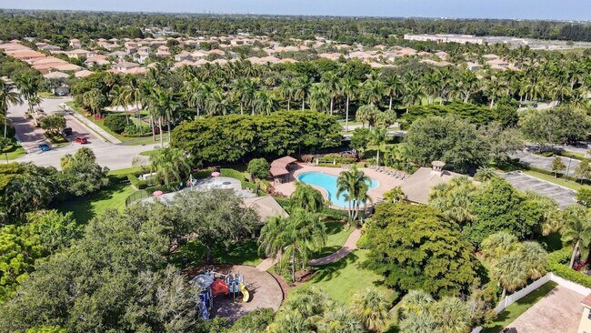 Building Photo - 5029 Starblaze Dr