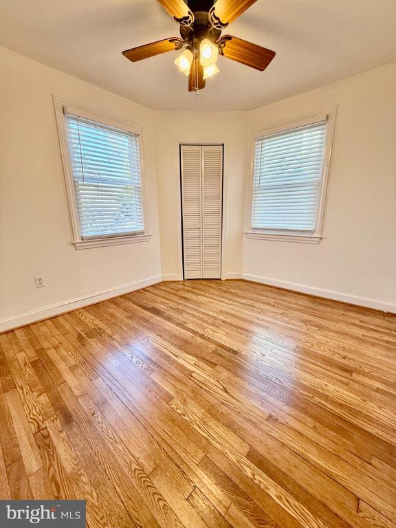 Building Photo - 5713 19th St N