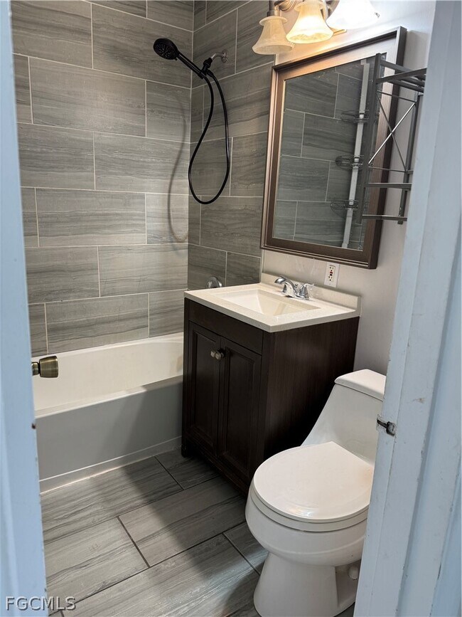 Building Photo - 2953 Magnolia St