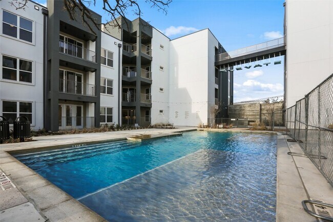 Building Photo - 4801 Springdale Rd