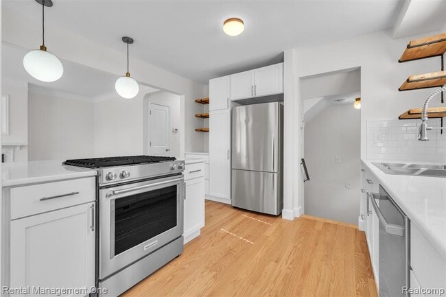 Building Photo - 2711 Dorchester Rd