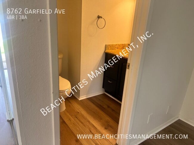 Building Photo - 8762 Garfield Ave
