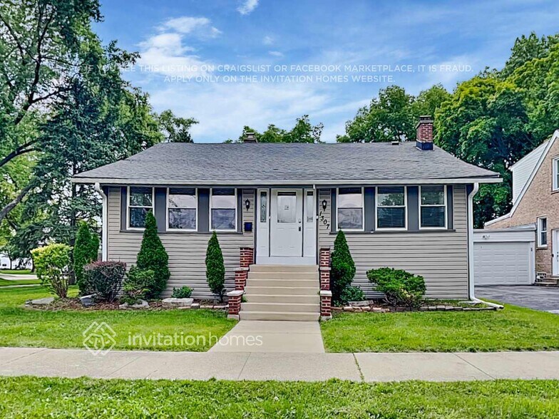 Primary Photo - 1307 White St