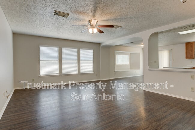 Building Photo - 3313 Fresno Pl