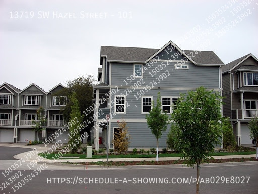 Building Photo - 13719 SW Hazel St