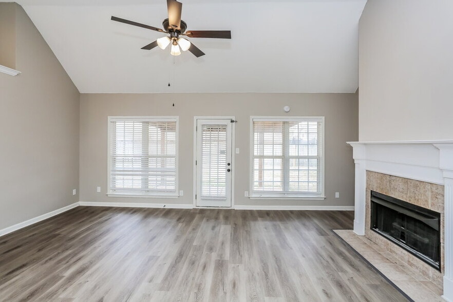 Building Photo - 9250 Speerberry Cir