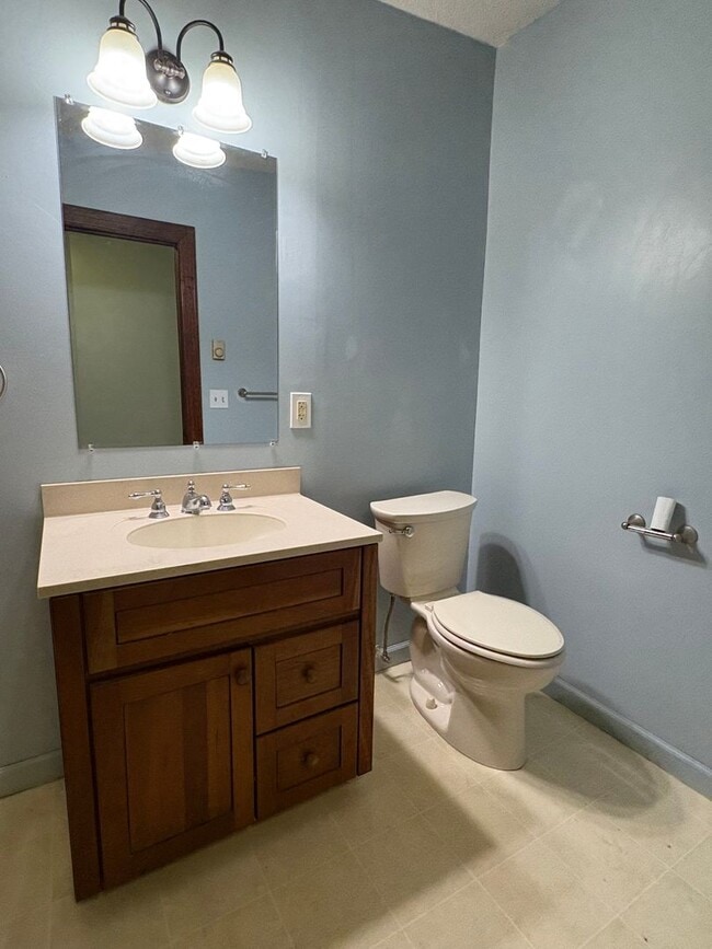 Building Photo - 173 Leesville Rd