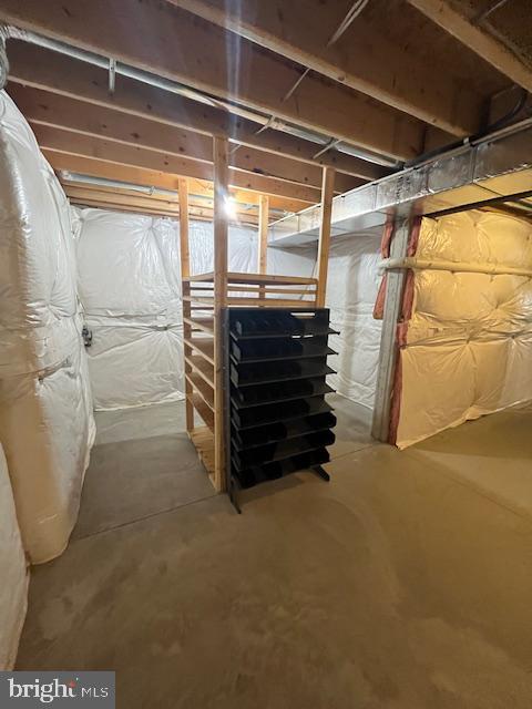 Building Photo - 63 Hoke Farm Way