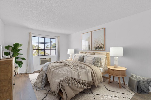 Building Photo - 18530 Hatteras St