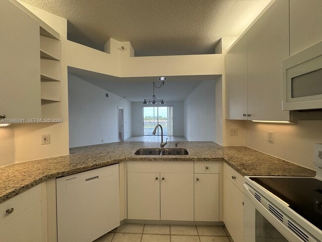 Building Photo - 10730 NW 66th St