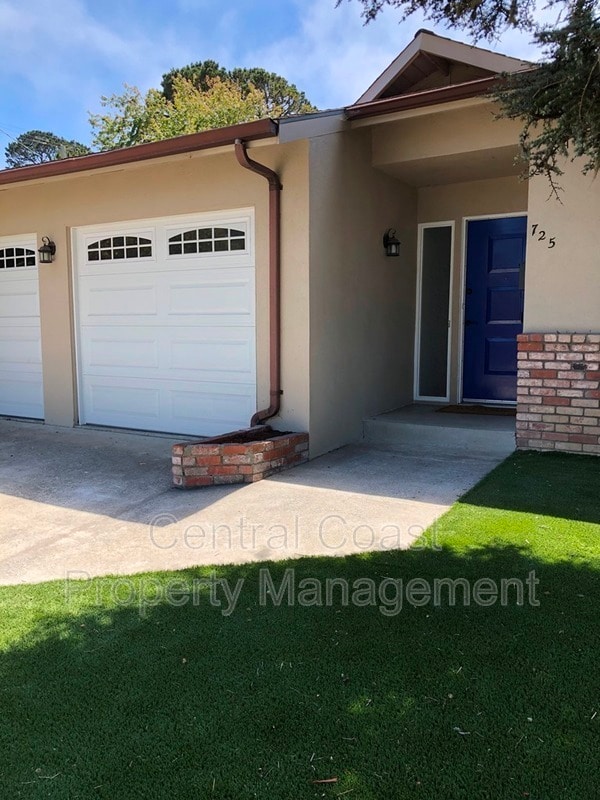 Building Photo - 725 Lobos St