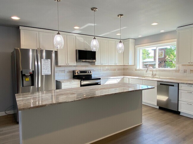 Building Photo - Brand New Construction