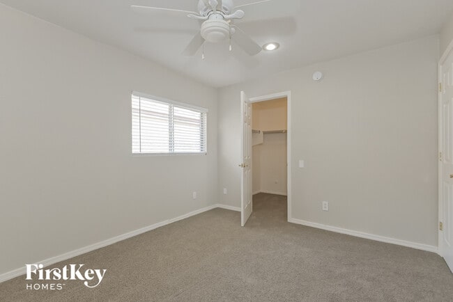 Building Photo - 13636 E Shadow Pines Ln