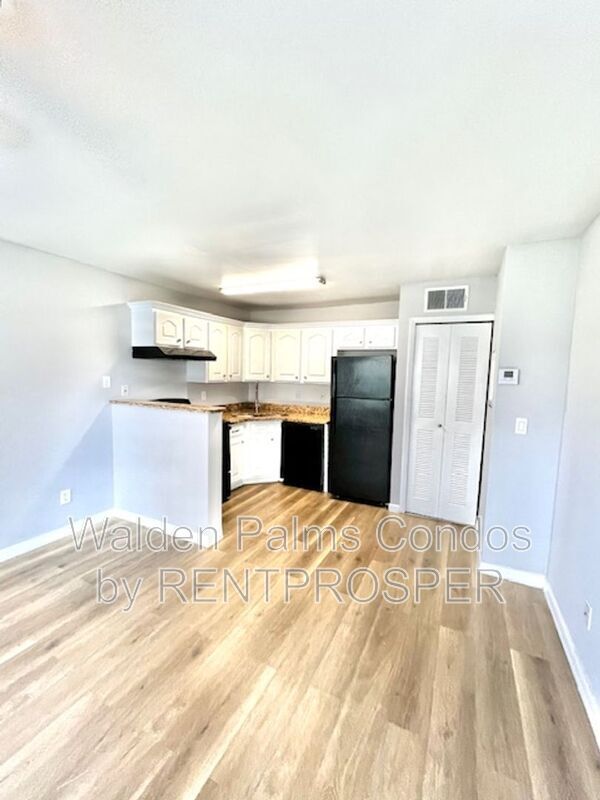 Building Photo - 4772 Walden Cir