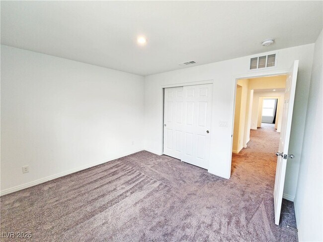 Building Photo - 3821 E Weld Ave