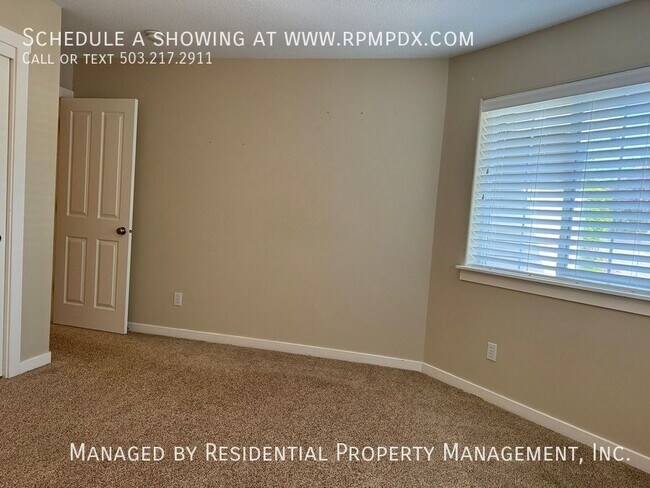 Building Photo - 12490 SW Winterview Dr