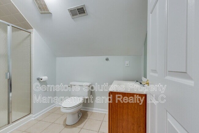 Building Photo - 756 Rolling Fork Dr