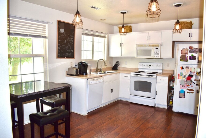 Building Photo - 10700 Kimblewyck Cir