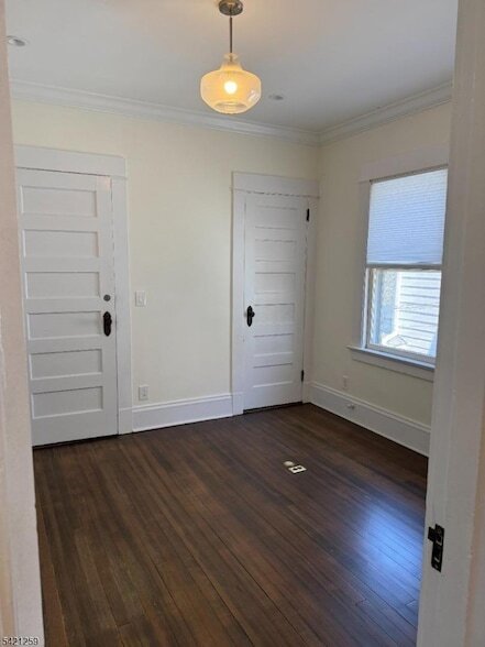 Building Photo - 33 Montclair Ave