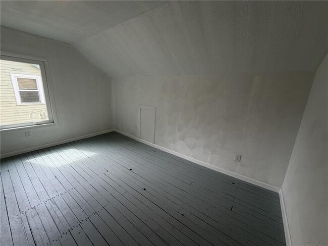 Building Photo - 254 Bailies Run Rd