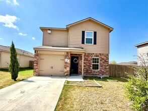 Building Photo - 214 Wincliff Ln