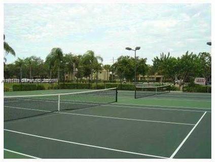 Building Photo - 731 Lyons Rd